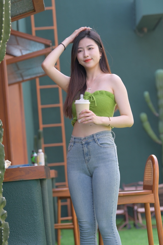 邪神调数小舞宁荣荣V(图1)